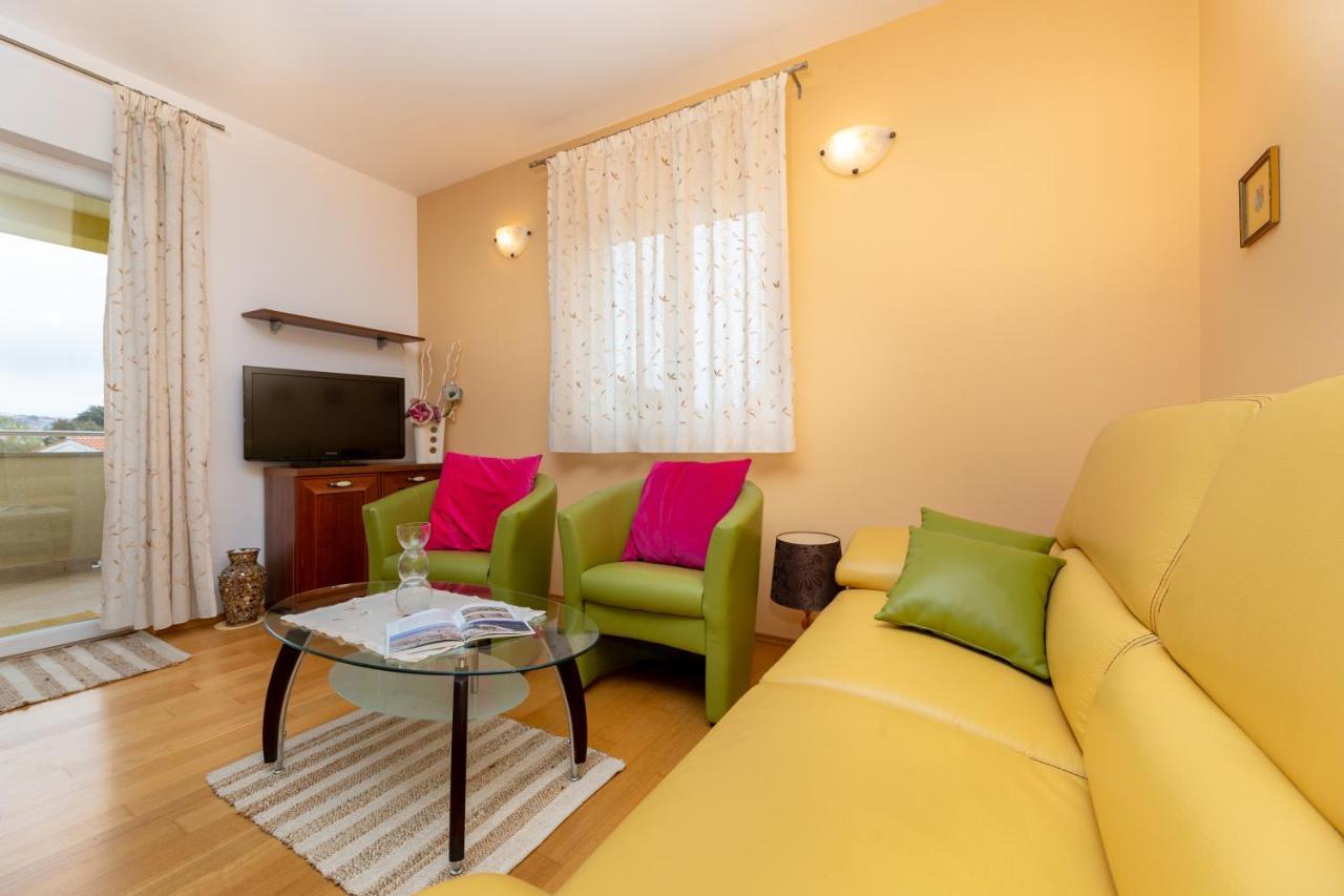 Golden Hope 4+1 Apartment Krk Veglia Exterior foto